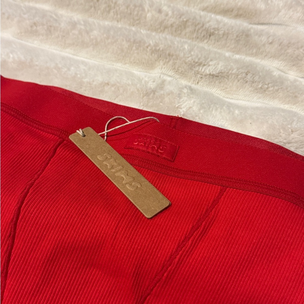SKIMS RedCotton Rib Boxers - Picture 3 of 4